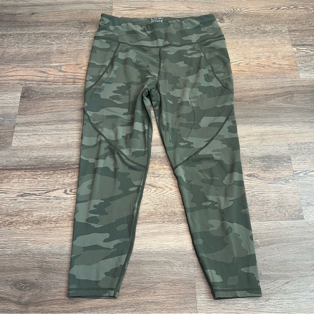 Sweaty Betty Power Workout Leggings Size 14 Green Camo 7/8 Length Yoga XXL